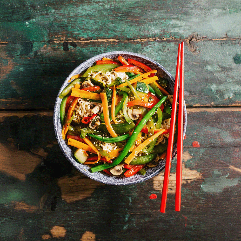 Asia-Gemüsepfanne - Schnell, gesund und voller Geschmack!🥢🍜