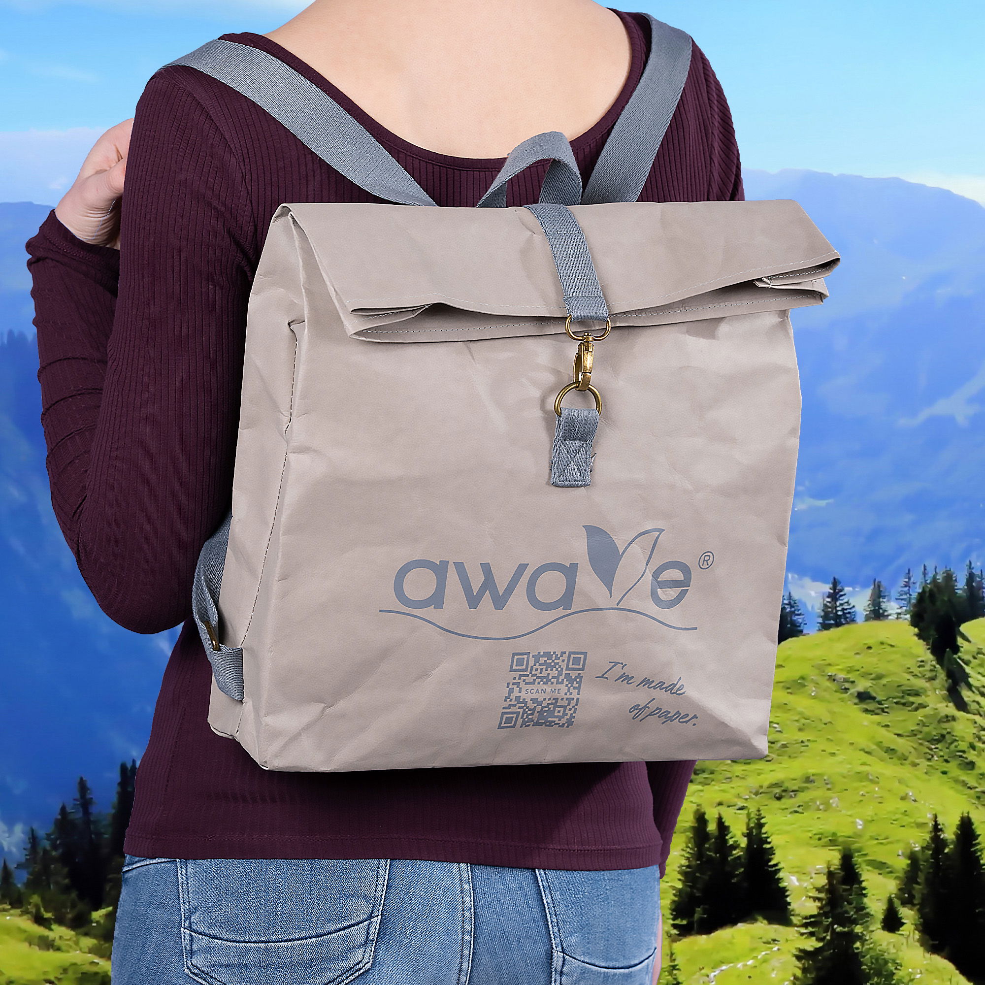 AWAVE® Sustainable Vegan Leather Backpack 10 L, Kraft Paper Backpack, Roll-Top