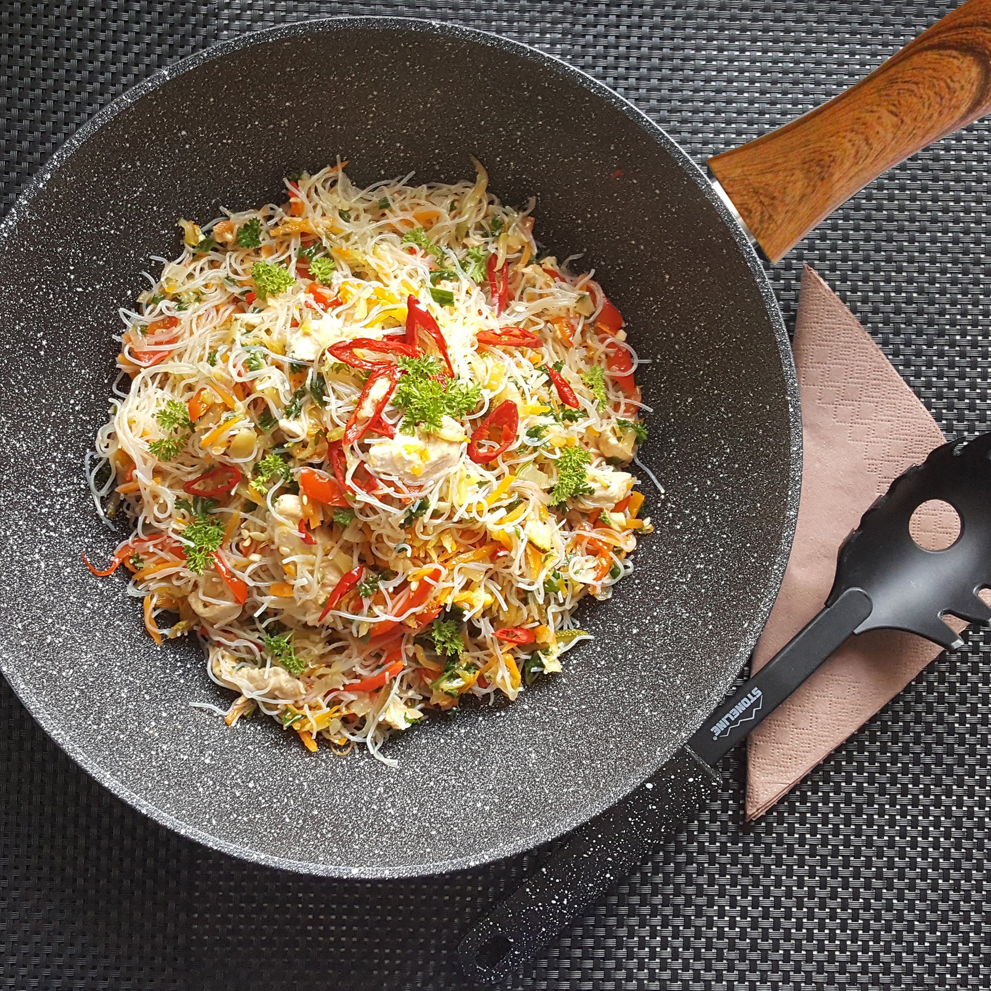 Padella wok STONELINE® Back to Nature 30 cm, Made in Germany, wok con rivestimento antiaderente, adatto all'induzione