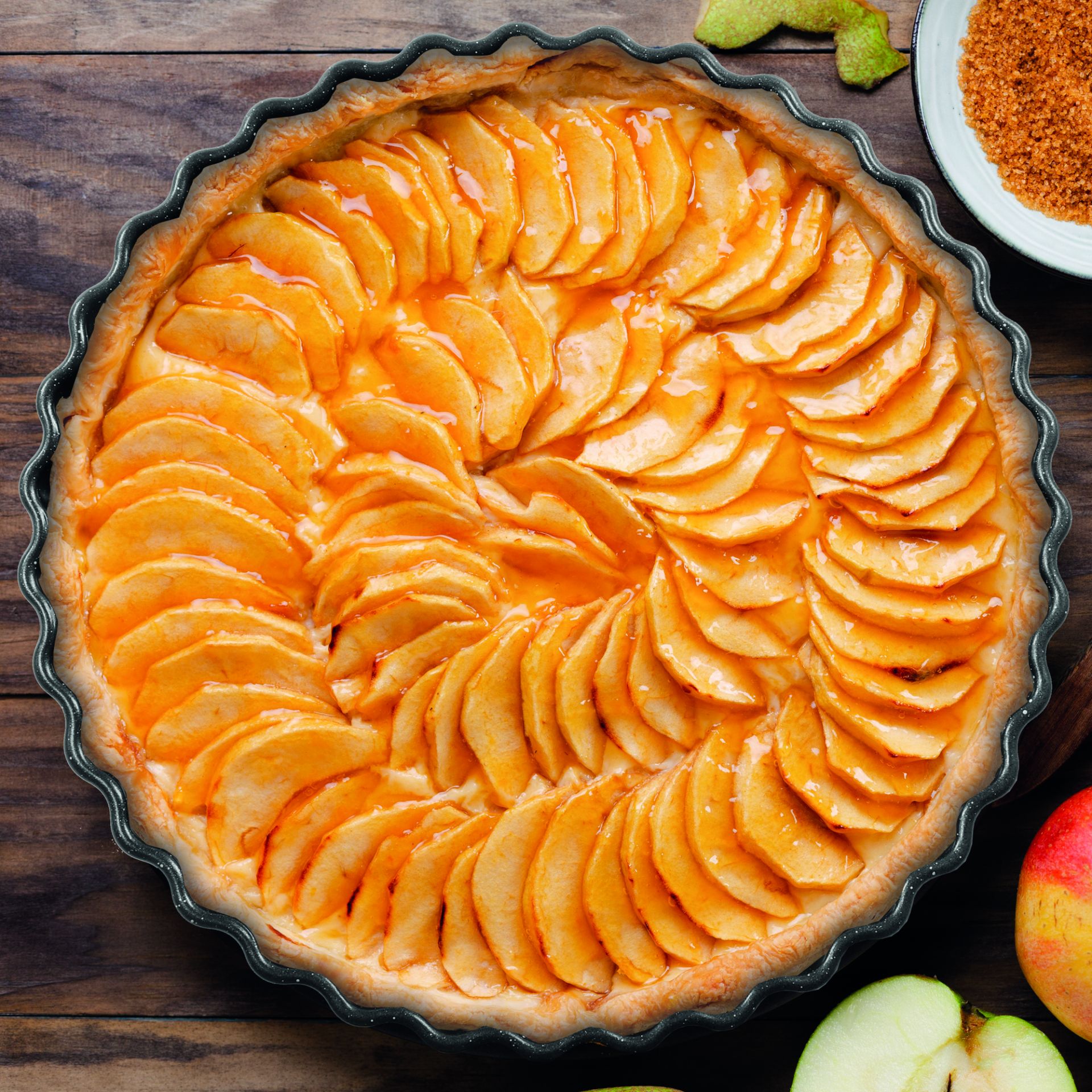 Apfel-Zimt-Tarte – Herbstliche Tarte mit Äpfeln und Zimt | STONELINE